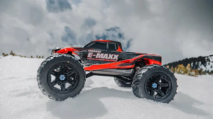 Traxxas E-Maxx Brushless Edition Snow Bashing